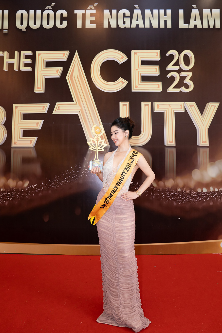 Jade Vu dai su the face beauty 2023 5