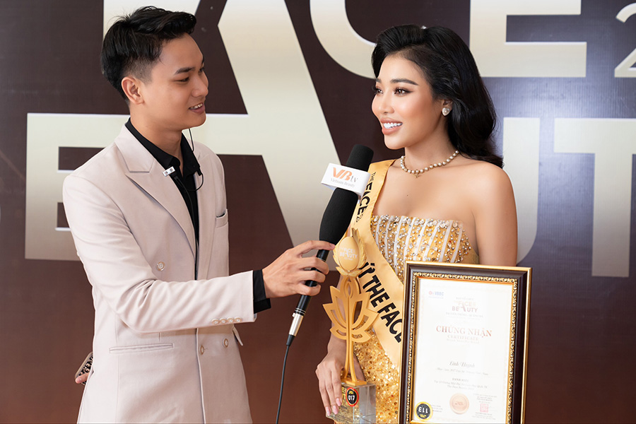 Linh Huynh dai su the face beauty 2023 7