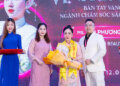 CEO Mai Phương Vy xuất sắc đạt giải thưởng “Bàn Tay Vàng ngành Thẩm Mỹ và Chăm Sóc Sắc Đẹp”