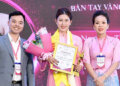 CEO Nguyễn Thị Hồng Trang tiếp tục nâng vị thế của mình khi được vinh danh hạng mục “Bàn tay vàng điều trị da” tại Đêm kiệt tác 2024