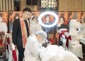 Master Nguyễn Tiềm Tỏa Sáng Vai Trò Ban Giám Thị Tại Giải Đấu Phun Xăm Mở Rộng “Hướng Về Nguồn Cội” Lần 3 Năm 2024