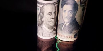 Tỷ giá USD hôm nay 31/10: Một số ngân hàng tăng giá USD