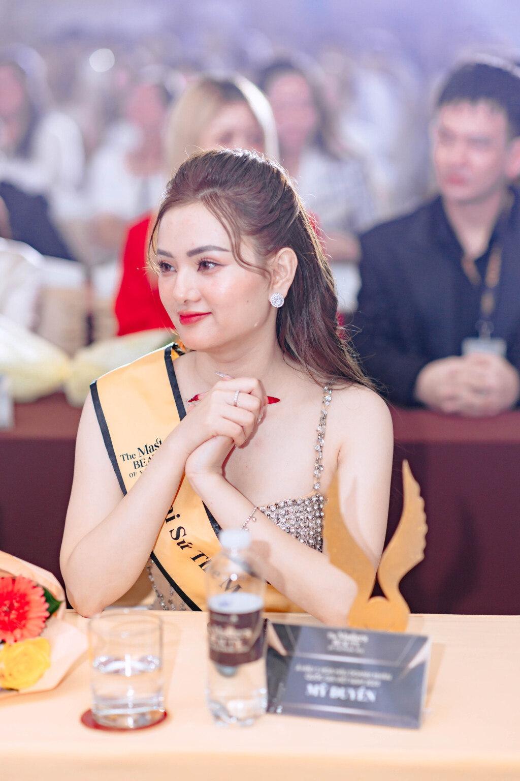 a hau nguyen thi my duyen bieu tuong sac dep dong hanh cung the masters beauty of vietnam 2024
