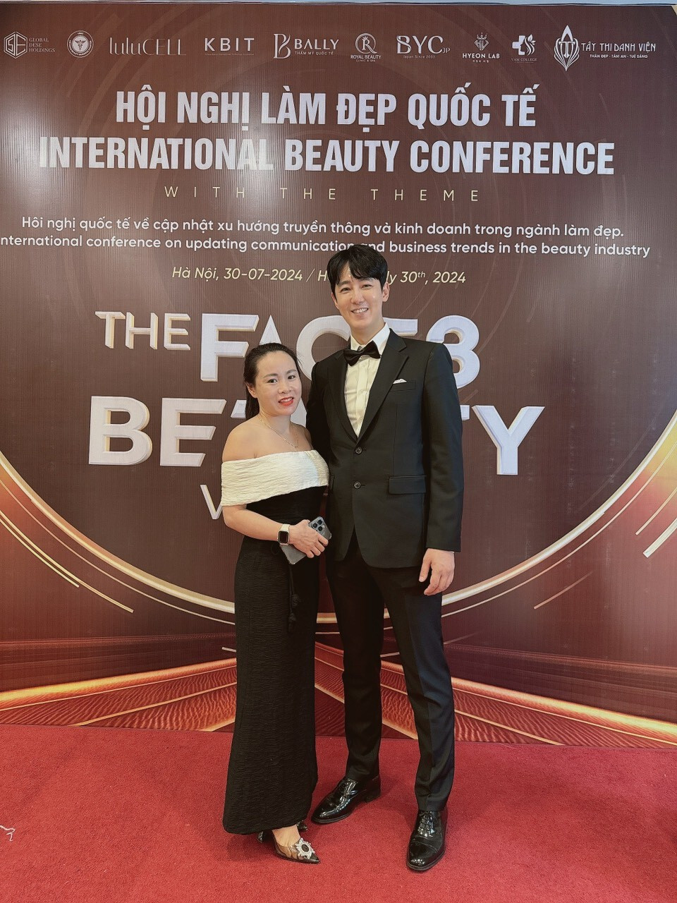 ceo nguyen thi le quyen khach moi vip tai the face beauty 2024 tai ha noi 3