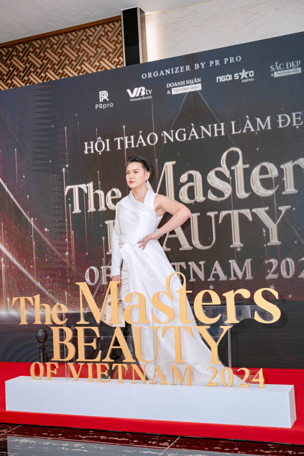 master red bacon co van hinh tuong cua hoi thao the masters beauty of vietnam 2024 dinh hinh phong cach trong nganh lam dep 3