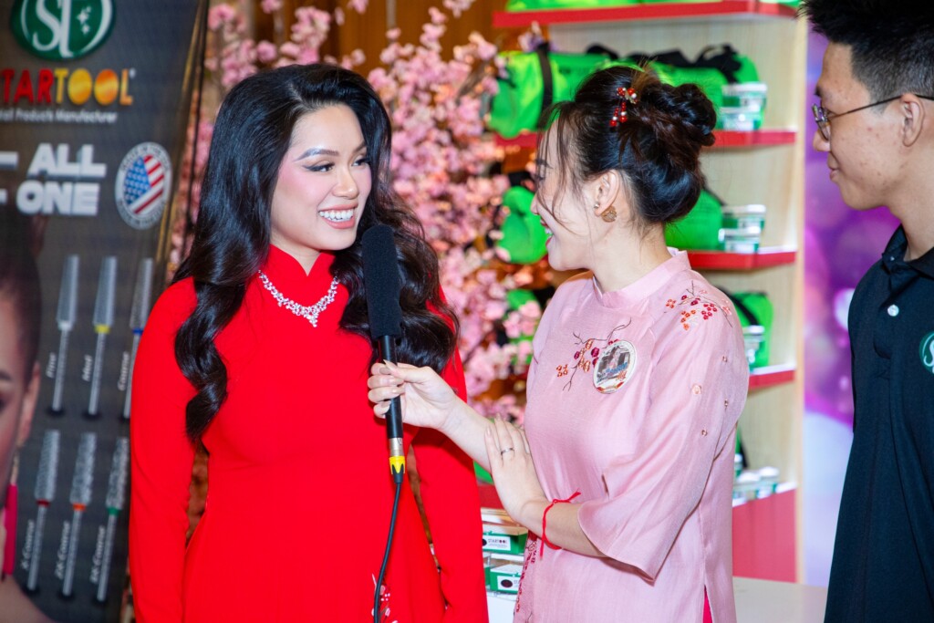 ceo tammy tran va hanh trinh chinh phuc nghe thuat nails cung cong ty startool 8