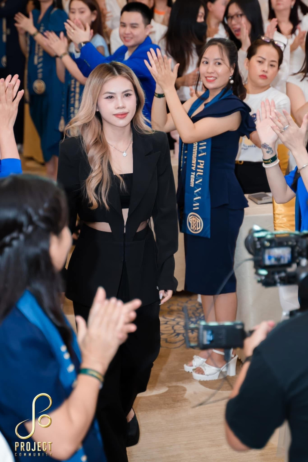 nature brows season 2 them phan ruc ro nho su dong hanh cua man chau nha tai tro kim cuong 1