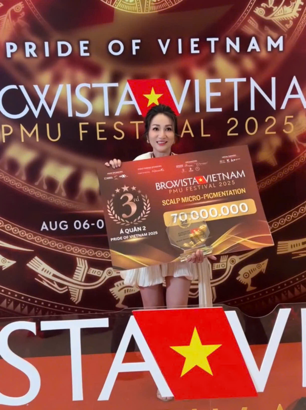 a quan 2 smp browista viet nam 2025 goi ten pham thi bich hoang hanh trinh no luc truyen cam hung tai browista vietnam lash championship 1