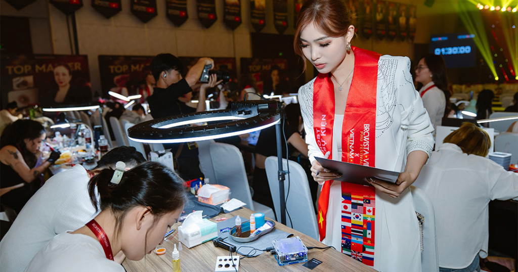 browista vietnam lash championship 2025 dan giam khao sieu pham gay chan dong nganh lam dep 3