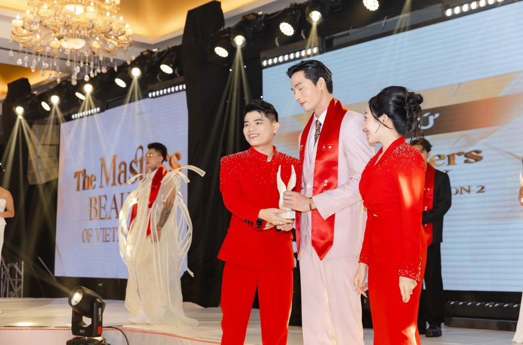 dai su master vu linh diem nhan truyen cam hung tai the masters beauty of vietnam season 2