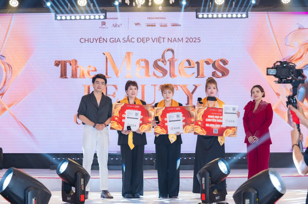 orient diamond khang dinh vi the nha tai tro vang tai the masters beauty of vietnam season 2 cung ceo dong dong 6