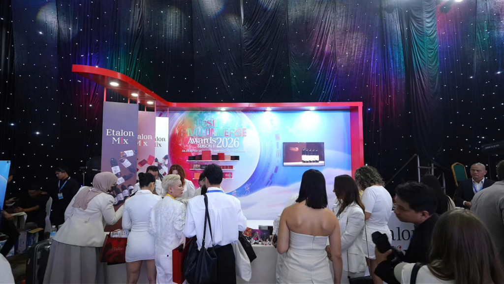 nha tai tro chinh albina lazareva etalon mix dong hanh cung festival pmu universe awards 2026 kien tao chuan muc sac mau toan cau 4